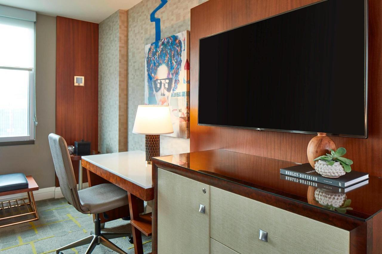King Room,1411222517:JPEG