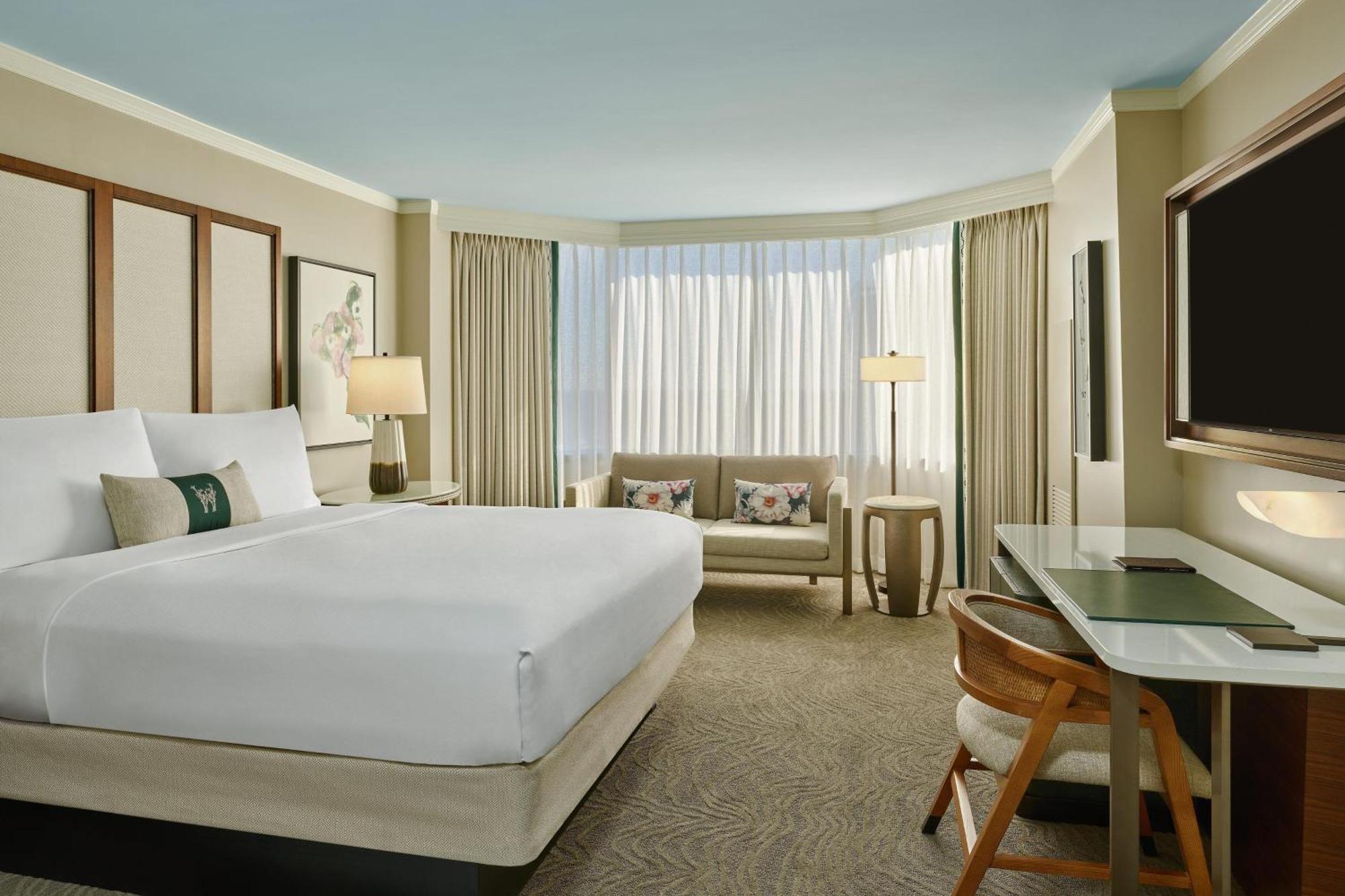 Superior Room Guest room 1 King,1705938583:JPEG