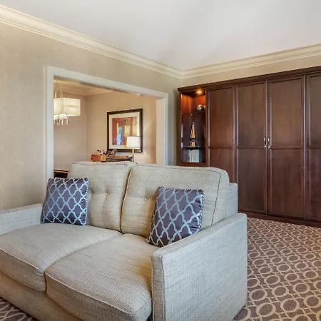 Omni Atlanta Hotel at Centennial Park-3